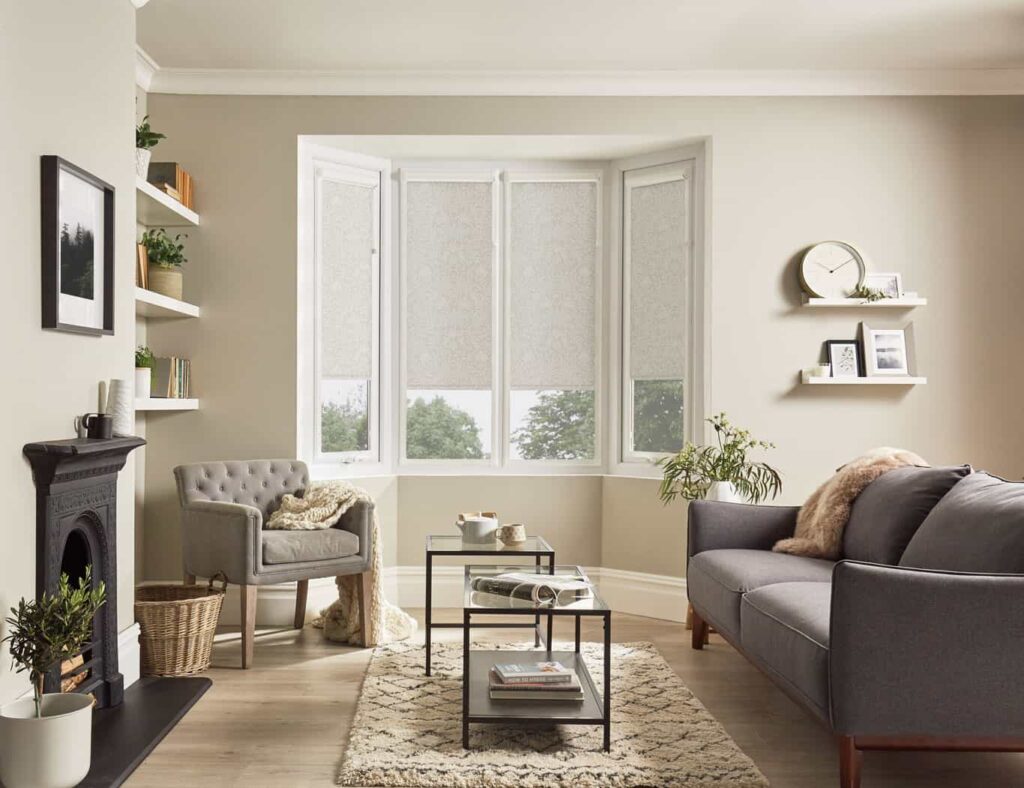 Perfect fit pleated in a bay window